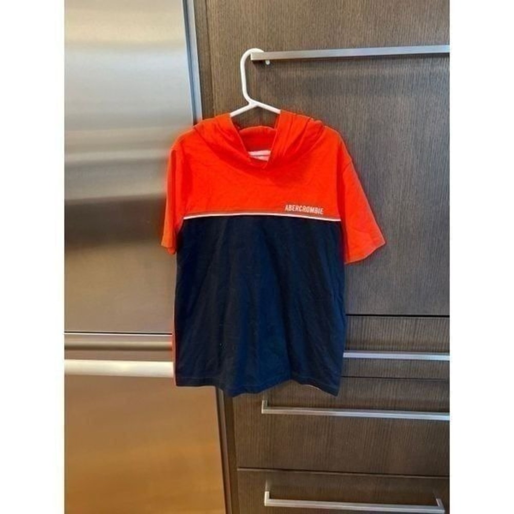 Abercrombie Kids hooded short sleeve orange navy size 9-10